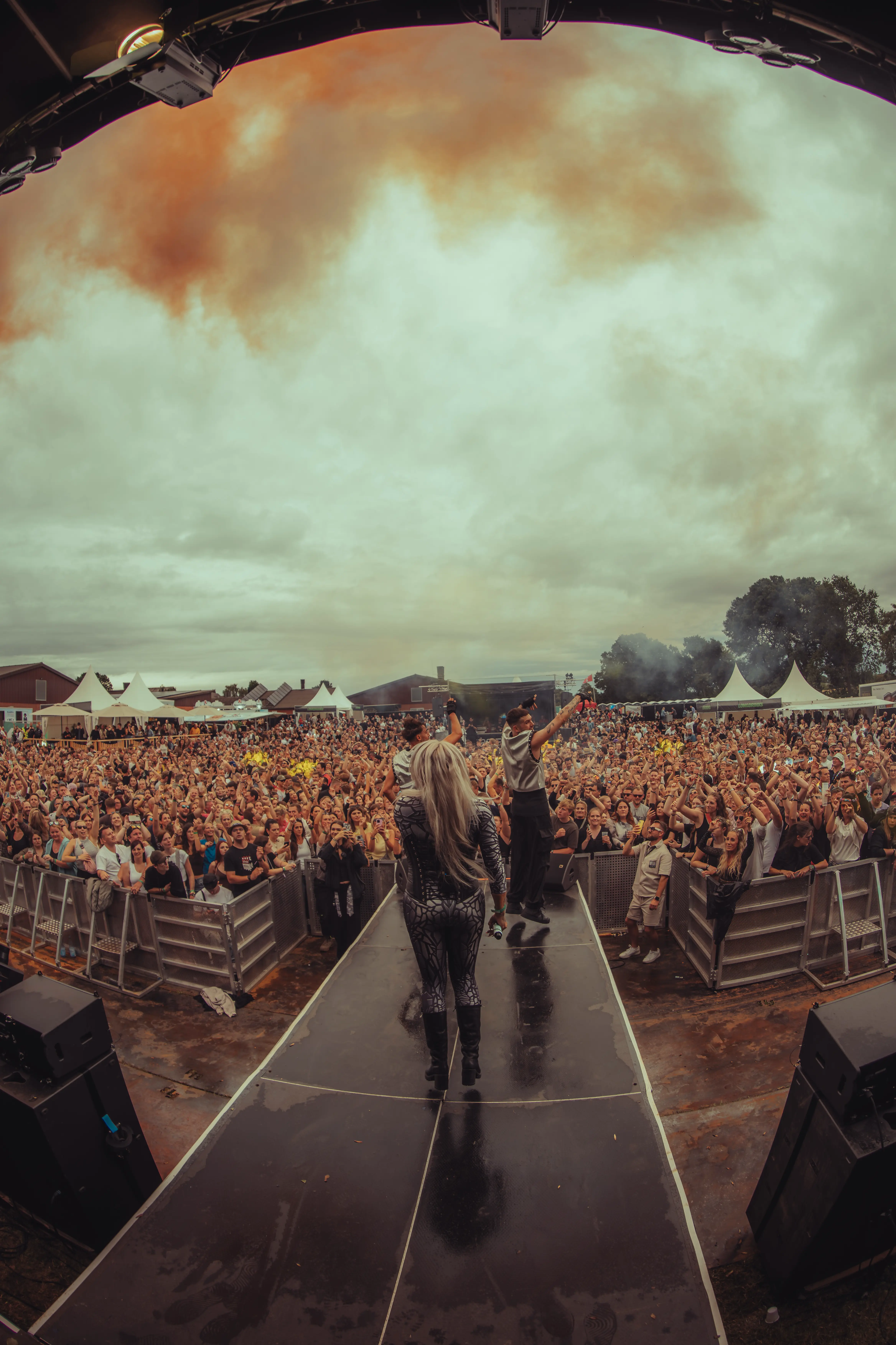 Cascada Live Performance